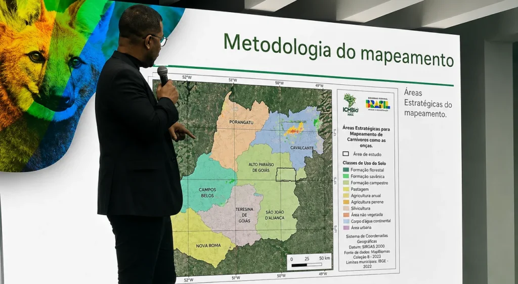 Murilo Cardoso apresentando projeto de geoprocessamento ambiental